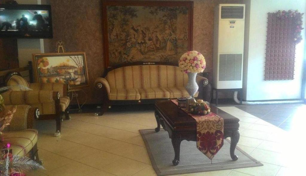 D' Leonor Hotel Davao City Εξωτερικό φωτογραφία